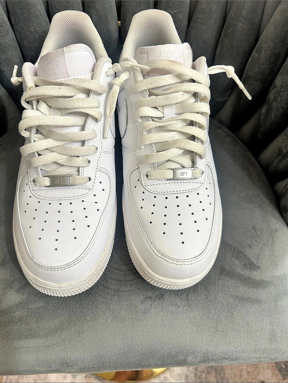 Nike Air Force 1 '07 Low Triple White Sneakers